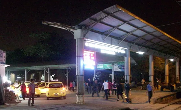 Gửi xe qua đêm tại ga Thanh Hoá